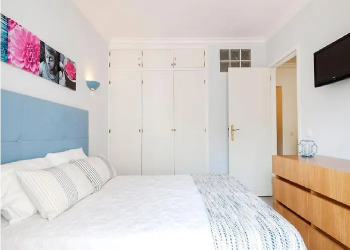 Near The Apartmán Portimão